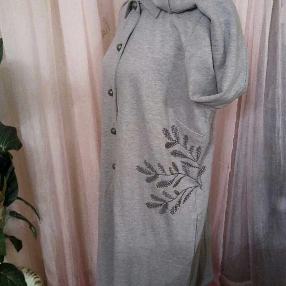 New Jacket/Dress - Picture 3 of 7